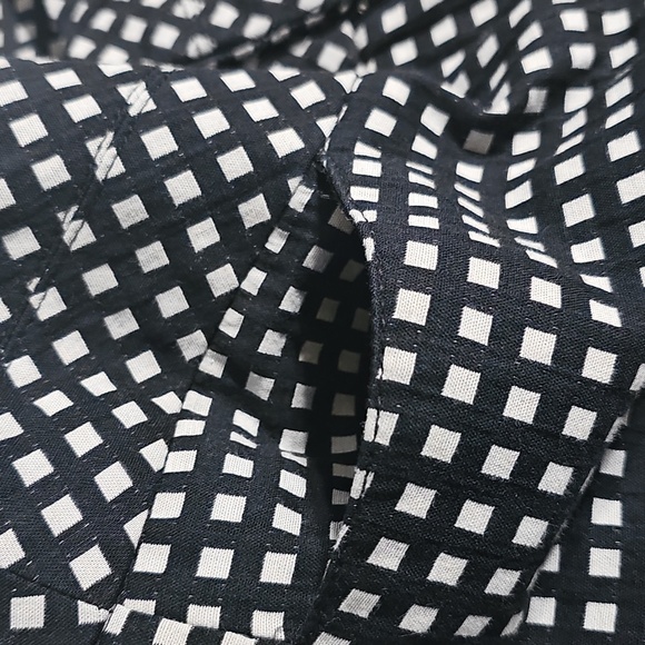 Elle Black and White Checkered Pants Size 6 - Picture 2 of 5